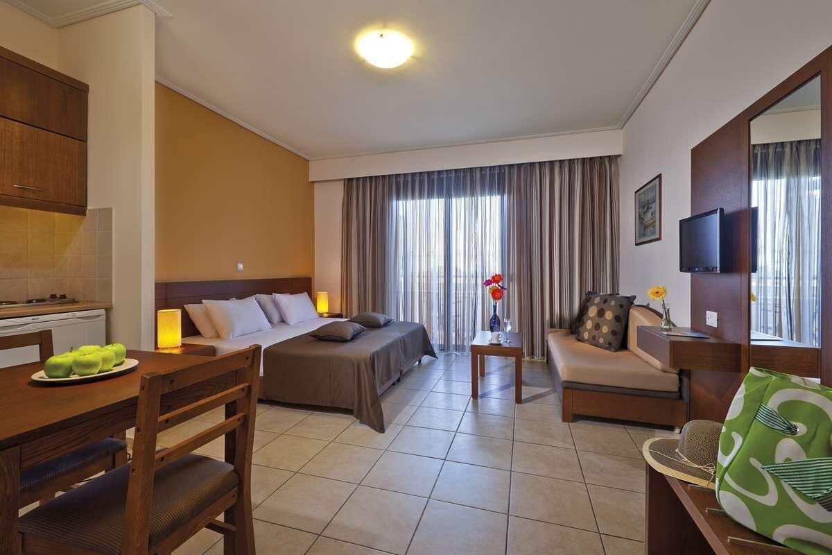 Creta Palm Resort Hotel & Apartments Stalós Exterior foto